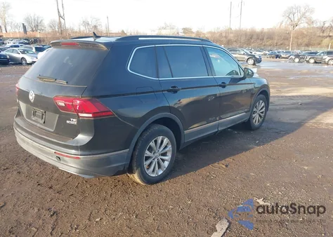 2018 Volkswagen Tiguan 2.0T Se/2.0T Sel z USA, uszkodzony, nr VIN 3VV2B7AX4JM156839